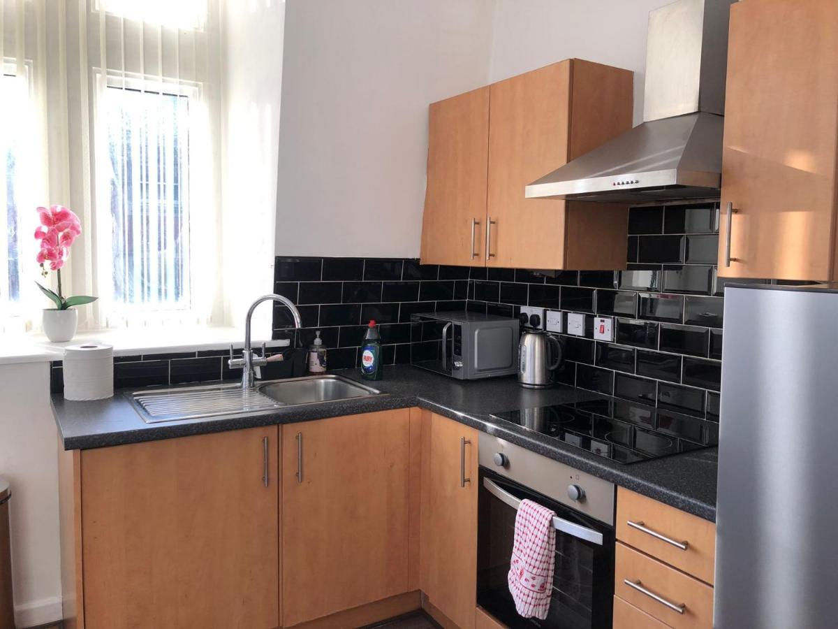 4 Bed City Centre Flat ليفربول المظهر الخارجي الصورة